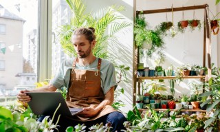 Small Business Optimism Ticks Up as Labor Issues Persist