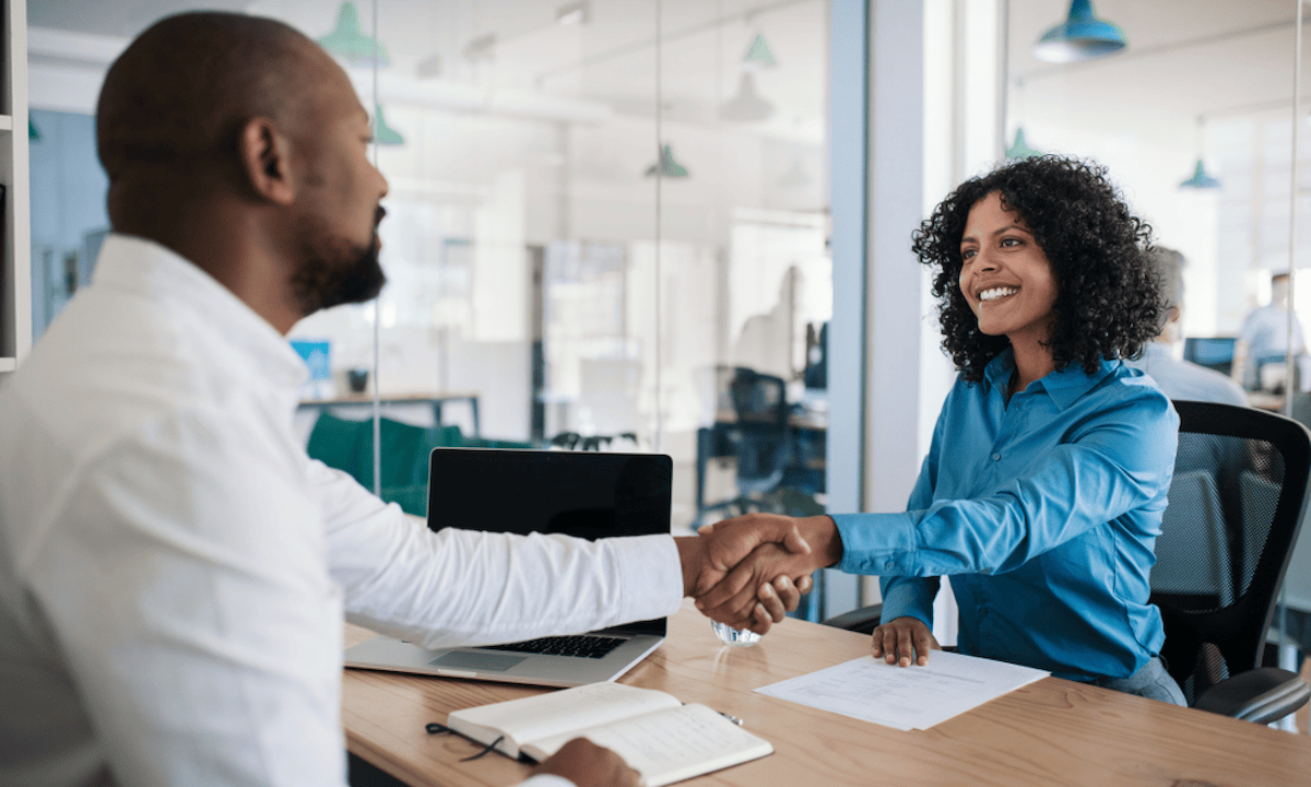 Initial Unemployment Claims Fall as Americans Seek Side Hustles