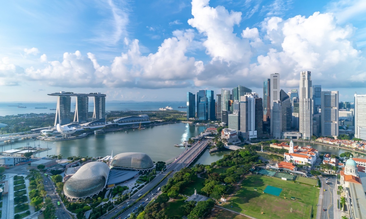Singapore Says Banking Sector Is Top Money Laundering Risk