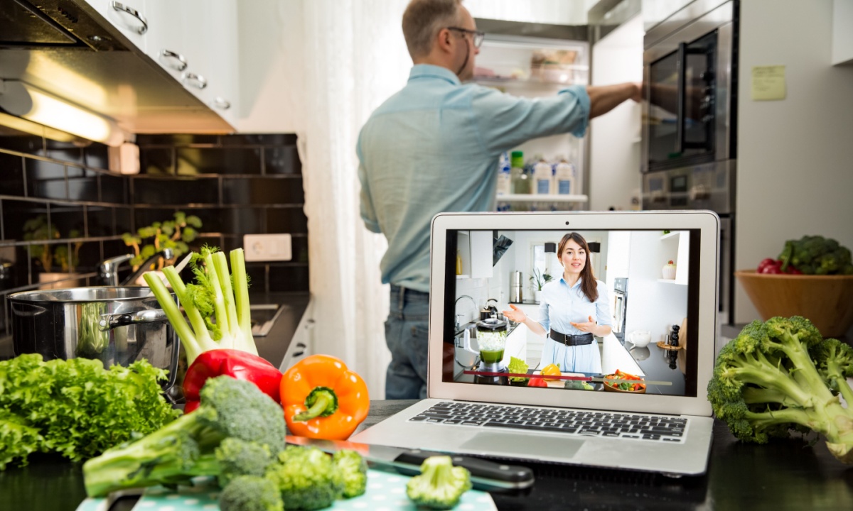 Tastemade Says Multitasking Presents a Big Contextual Commerce Opportunity