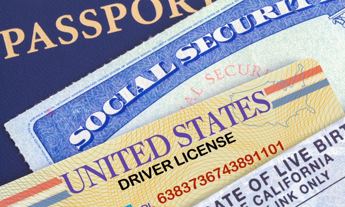 Fintracking Launches Pay-as-You-Go ID Verification Platform 