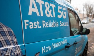 AT&T: Expanding Fiber Network Helps Gain, Retain Mobile Phone Subscribers