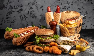 Fast Food Brands Struggle as Consumer Sentiment Sours