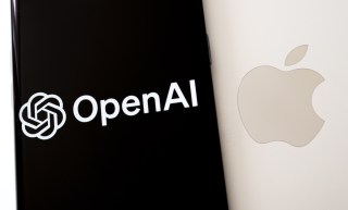 OpenAI Weighs Lawsuit as Apple AI Partnership Sours