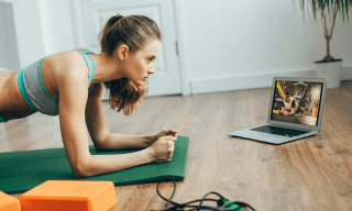 Google Fitbit Users to Gain Access to Peloton Classes