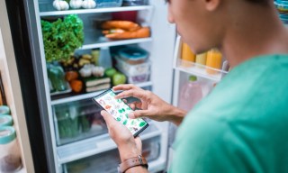 Gen Z Uses Grocery Subscriptions 133% More Than Gen X