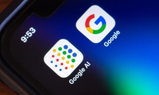 Former Google CEO Eric Schmidt: Successful Startups Work in Offices
