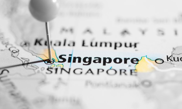 Singapore Considers Bill Allowing Police to Stop Transfers to Scammers
