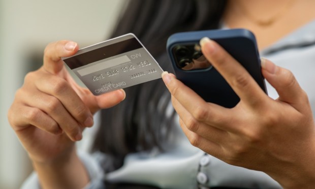 41% of Banks Offer Embedded Finance Solutions, Have FinTechs to Thank