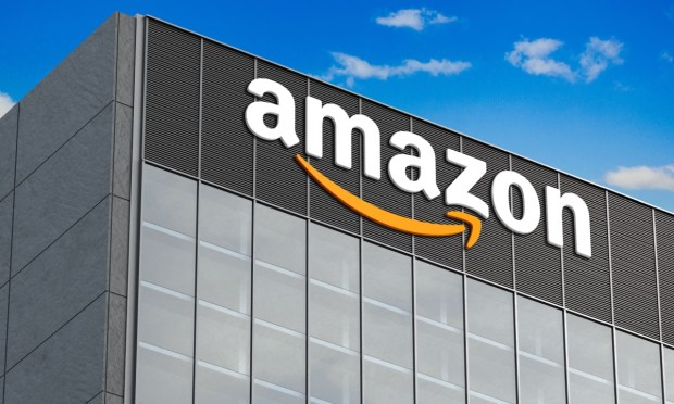 Amazon Plans to Have Fewer Managers, More Days in Office