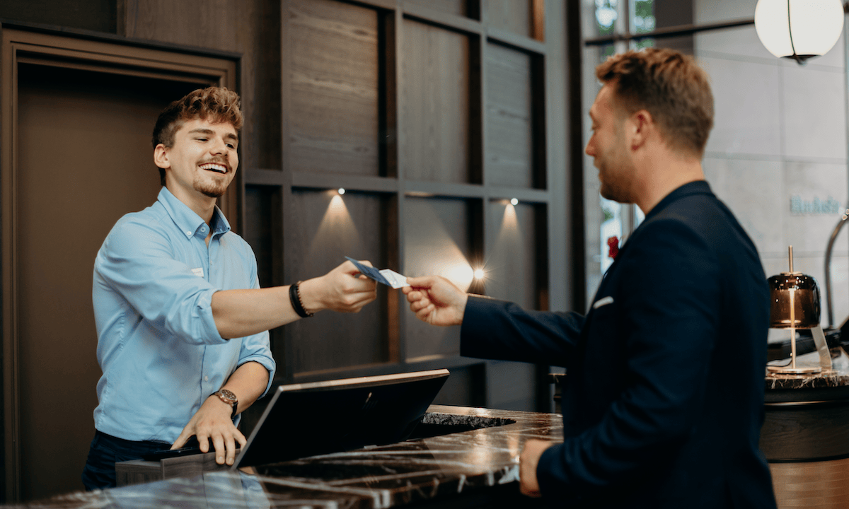 Hilton Launches Hotel Loyalty Debit Cards in the UK