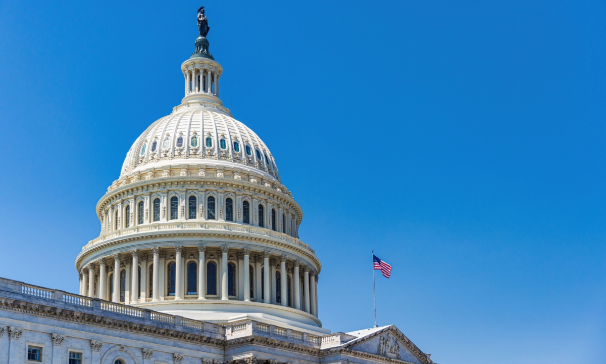 Push for Mandatory AI Safety Rules Gains Momentum in Washington