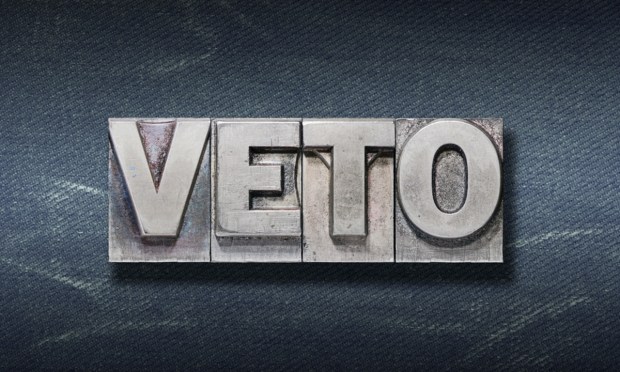 Trending: California’s AI Bill Veto Sparks Debate on Safety and Regulation