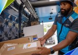 Amazon to Deploy AI-Powered Technology That Helps Drivers Find Packages