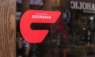 DoorDash and Lyft Partner to Offer Benefits to Mutual Customers