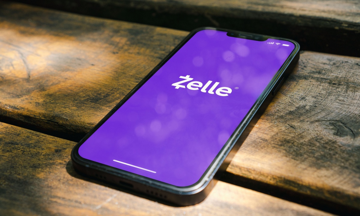 Zelle Reportedly Steering Users to Banking Apps