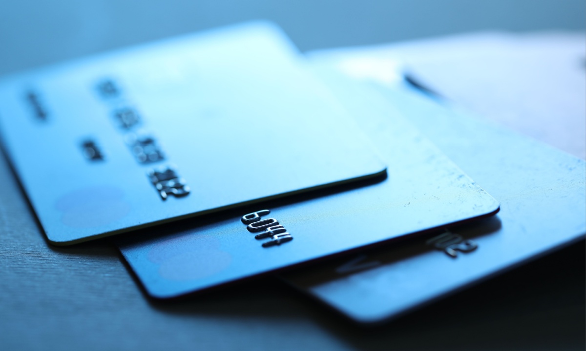Credit Card Delinquencies Crept Up in September Amid Renewed Spending