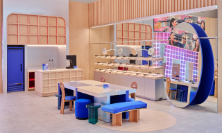 Meta Testing Experiential Retail to Sell Ray-Ban Smart Glasses