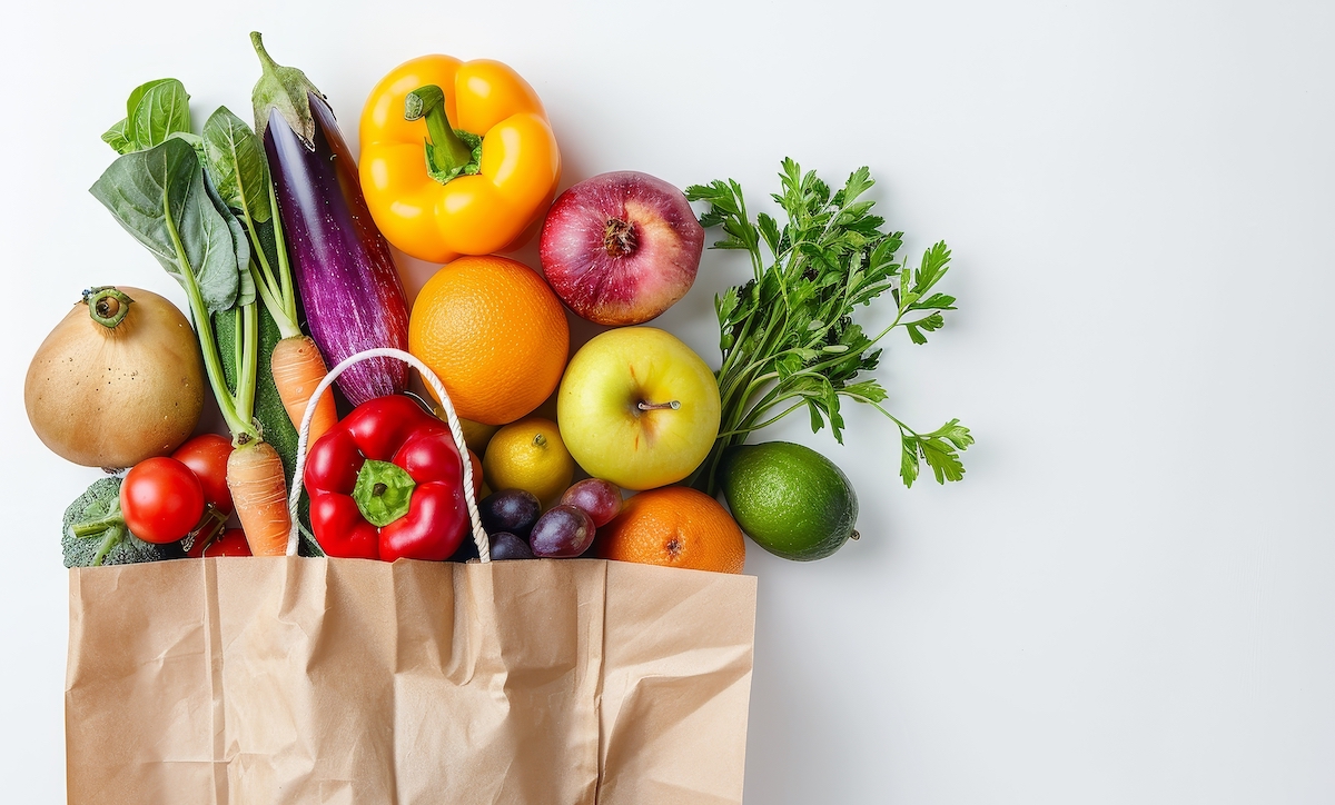 New Data: Amazon Expands Grocery Reach, but Walmart Maintains Delivery Edge