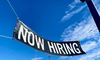 Paycheck-to-Paycheck Consumers Eye Job Changes as Labor Market Shows Strength