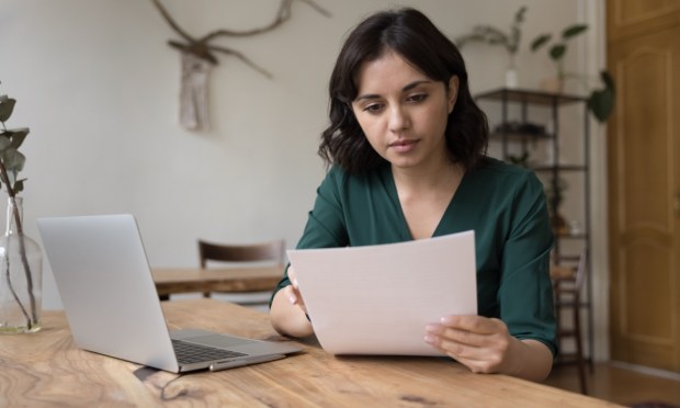 Intellicheck Partners With Screening Software Company on Employee Background Checks