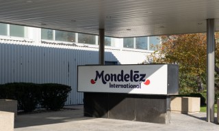Food Giant Mondelez Reportedly Exploring Hershey Acquisition