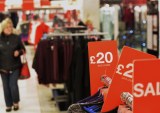 British Retail Sales Dampened by Consumers Waiting for Bargains
