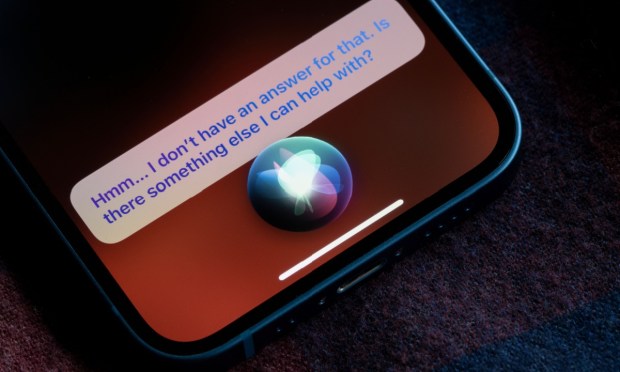 Apple Says Siri Data Used Only to Improve Voice Assistant