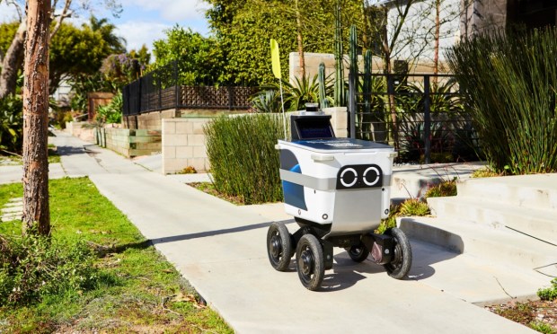 Grubhub and Avride Bring Robot Delivery to College Campuses