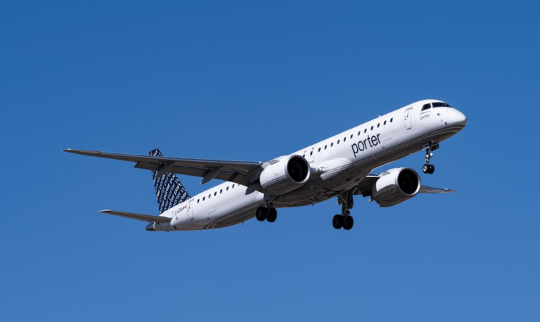 Porter Airlines plane