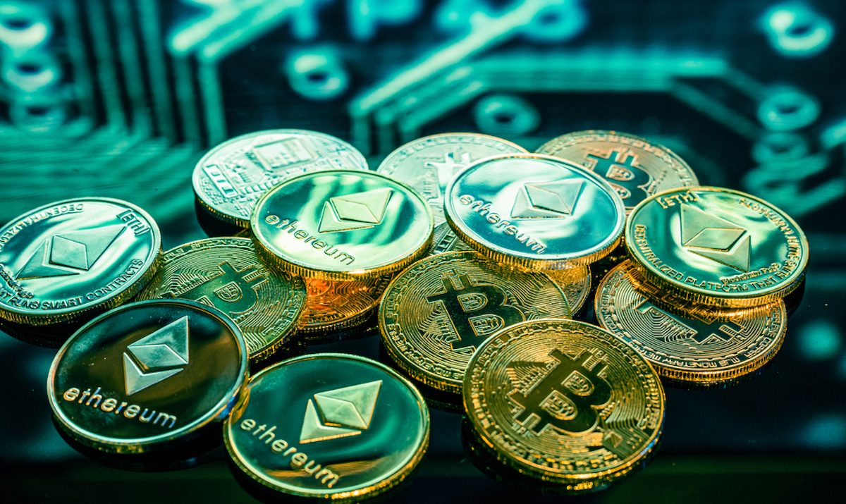 Bears, Bulls and Regulations Shape Crypto’s 2025 Aspirations