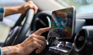 Turning Screen Time Into Seamless, Personalized Shopping: The Future of in-Car Commerce