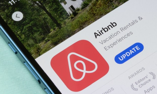 Airbnb Overhauls Mobile App to Be ‘Similar to Amazon’
