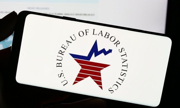 Will Decline in Job Openings Lead to Cautious Spending by Consumers?