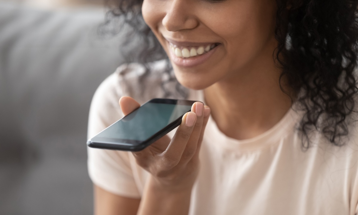 60% of Consumers Use Voice Assistants