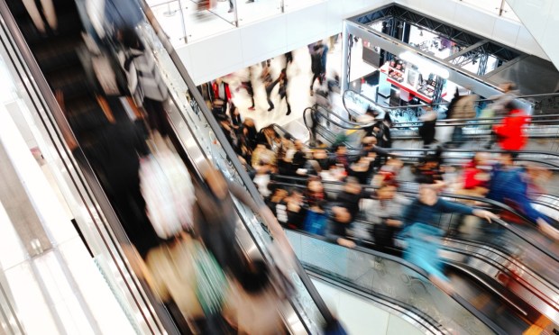 Fed Beige Book Data Highlights Pressure on Consumer Spending