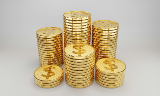 VC Funding for Retail FinTech Market Drops 38% Amid Tariff Concerns