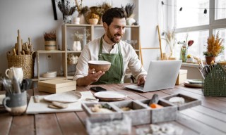 Flex Raises $225 Million for Finance Platform for Business Owners