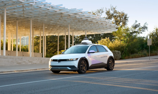 Hyundai and Avride Team to Develop Robotaxi Fleet