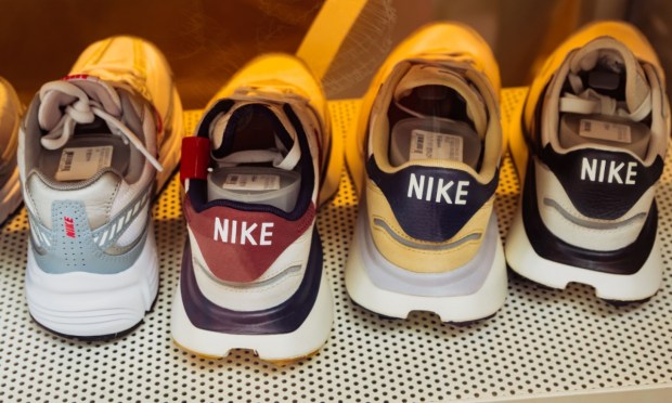 Nike Turnaround: Marathon, Not a Sprint, as Tariffs Weigh and Digital Sales Dip 15%