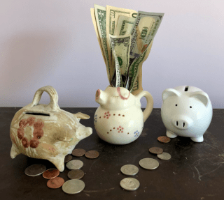 Who Is the Paycheck-to-Paycheck Consumer in America?