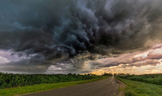 Retail’s Perfect Storm? Consumer Outlook on Jobs and Inflation Darkens