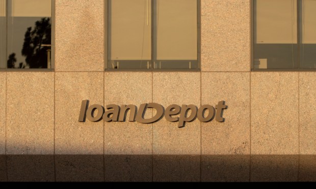 LoanDepot Originations Surge 34% on Lower Rates, CEO Says Housing Market ‘Remains Challenged’