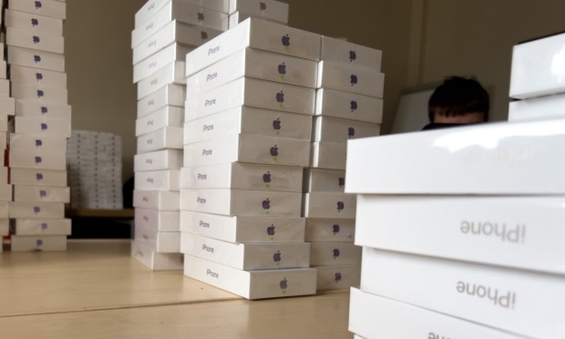 Report: Apple’s Tariff Strategies Include Importing More iPhones From India