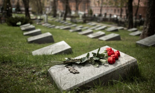 Forever Online: ‘Generative Ghosts’ Live in the AI Afterlife