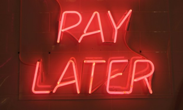 Pay Later Solutions Become Lifeline for 1 in 10 Cash-Strapped Consumers