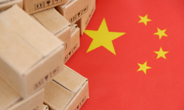 Tariffs Force Chinese Sellers to Raise Prices or Leave Amazon