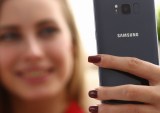 Samsung Leads Global Smartphone Market Amid ‘Lackluster’ Industrywide Sales