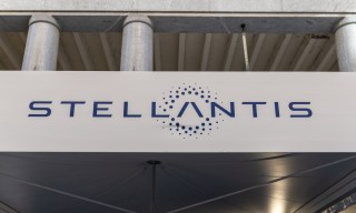 Amazon and Stellantis to Wind Down In-Car Technology Collaboration