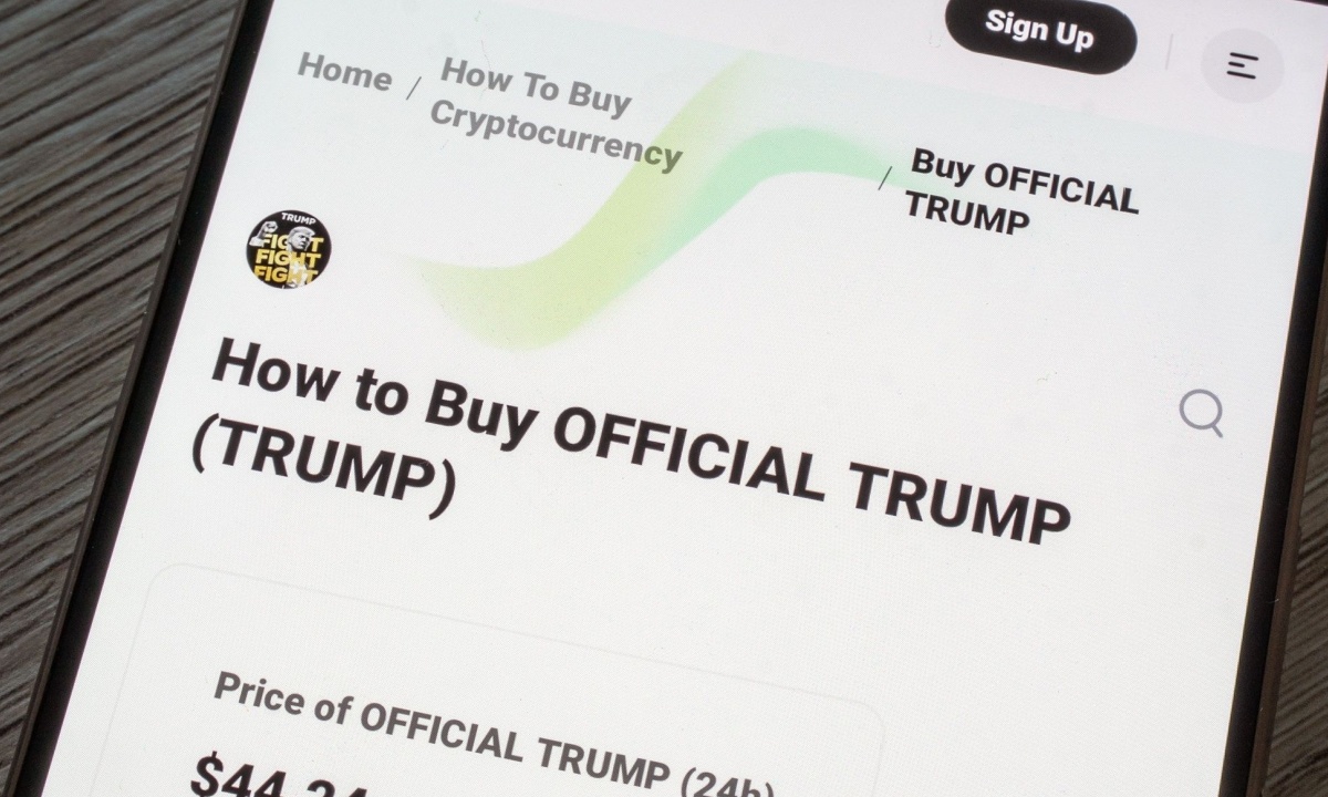 US Senate Blocks Stablecoin Legislation Over Trump Memecoin